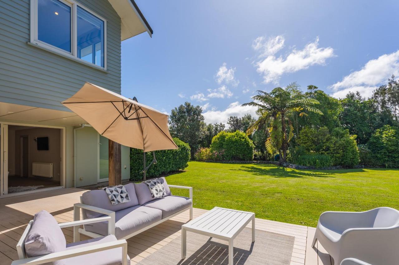 Anam Cara Gardens Luxury Villa Private Bedrooms And Ensuite Bathrooms Sleeps 9 Otaki 외부 사진